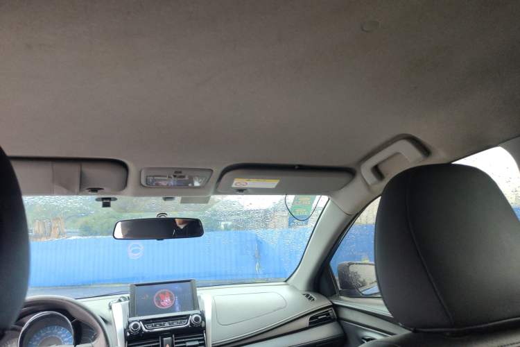 Used Toyota YARiS L Zhi Xuan 2014 1.5G Automatic Xuan Dong Edition Headliner