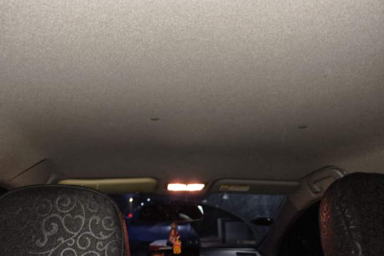 Used Toyota YARiS L Zhi Xuan 2014 1.5G Automatic Xuan Dong Edition Headliner