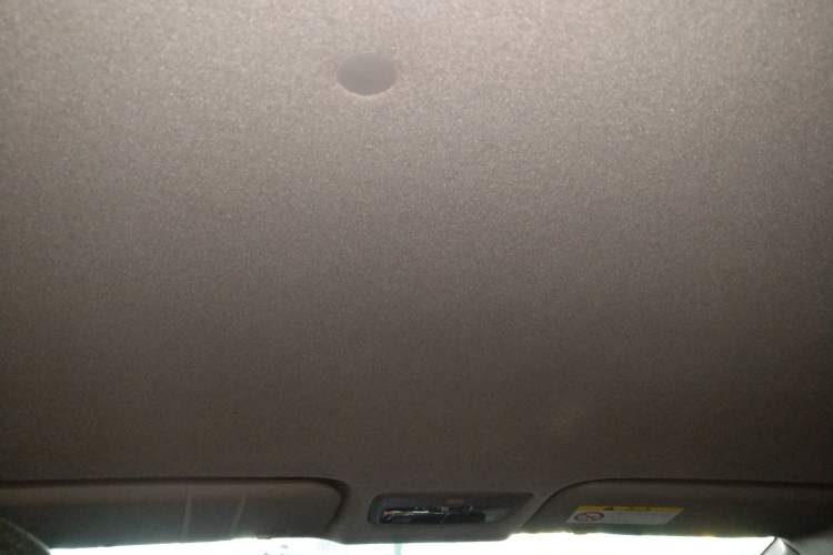 Used Toyota YARiS L Zhi Xuan 2014 1.3E Automatic Charm Edition Headliner
