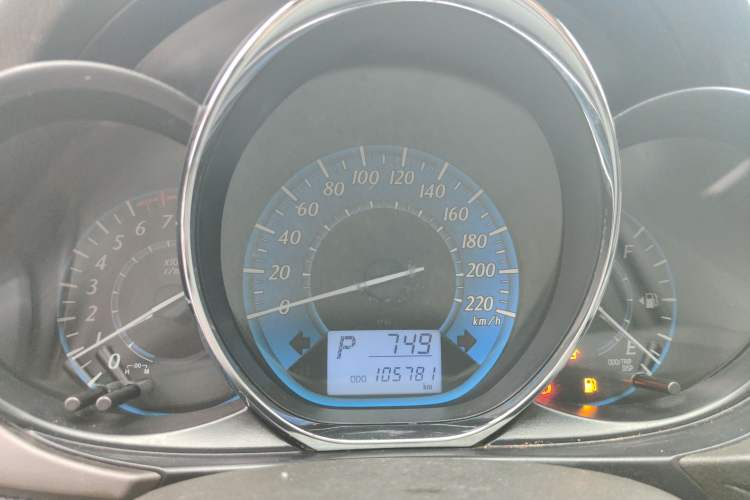 Used Toyota YARiS L Zhi Xuan 2014 1.5G Automatic Xuan Dong Edition Instrument Cluster