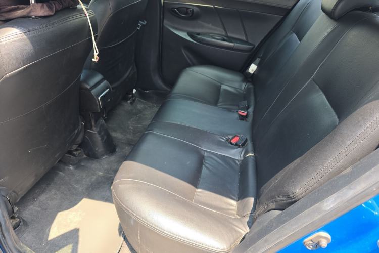 Used Toyota YARiS L Zhi Xuan 2014 1.3E Automatic Charm Edition Interior 2