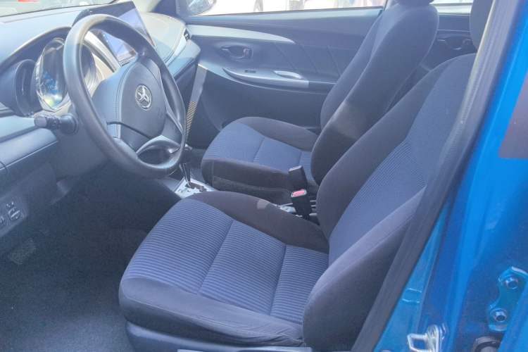 Used Toyota YARiS L Zhi Xuan 2014 1.5G Automatic Xuan Dong Edition Interior 4