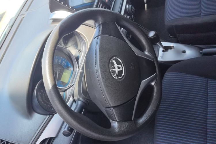 Used Toyota YARiS L Zhi Xuan 2014 1.5G Automatic Xuan Dong Edition Interior 6