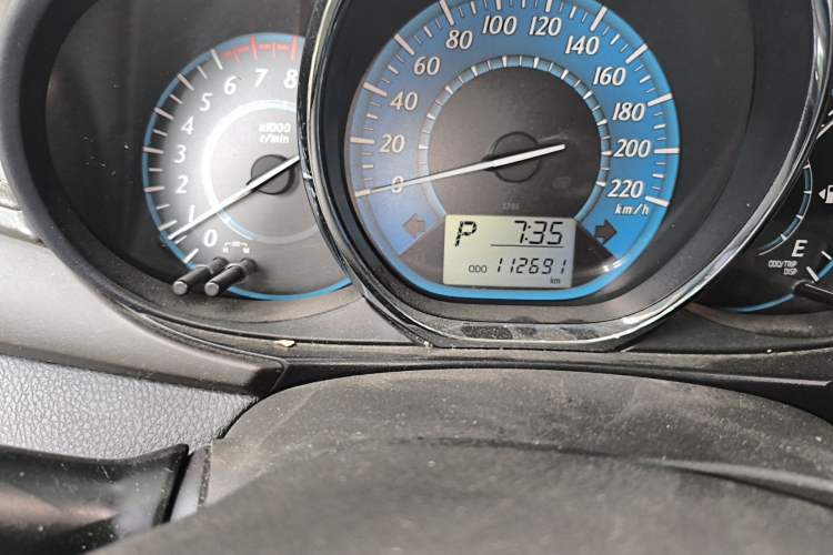 Used Toyota YARiS L Zhi Xuan 2014 1.5G Automatic Xuan Dong Edition Odometer Close Up