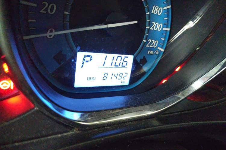 Used Toyota YARiS L Zhi Xuan 2014 1.5G Automatic Xuan Dong Edition Odometer Close Up