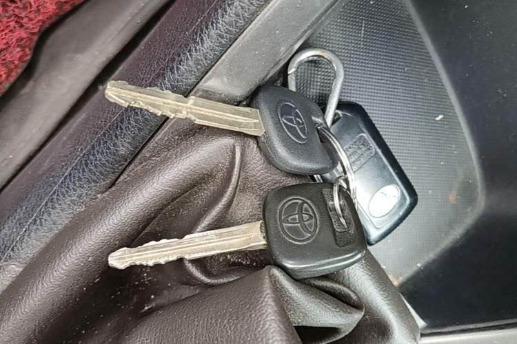 Used Toyota YARiS L Zhi Xuan 2014 1.3E Manual Charm Edition Vehicle Key