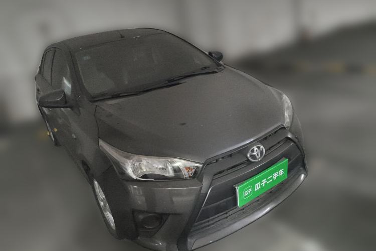 Used Toyota YARiS L Zhi Xuan 2014 1.3E Automatic Charm Edition Front Right 45 Deg