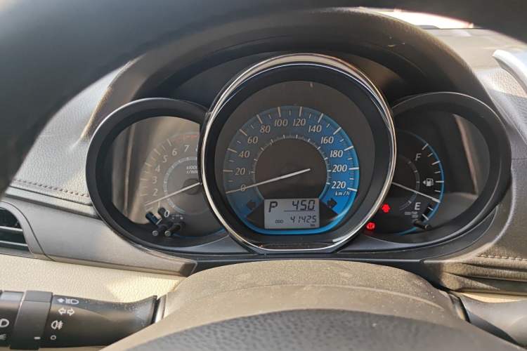 Used Toyota YARiS L Zhi Xuan 2014 1.3E Automatic Charm Edition Instrument Cluster
