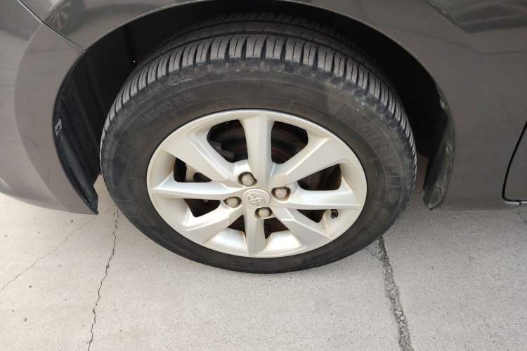 Used Toyota YARiS L Zhi Xuan 2014 1.5G Manual Xuan Dong Edition Left Front Wheel Hub