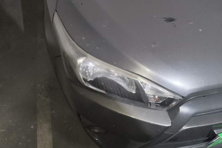 Used Toyota YARiS L Zhi Xuan 2014 1.3E Automatic Charm Edition Right Front Headlight