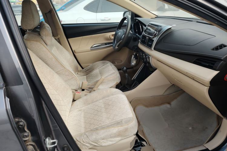 Used Toyota YARiS L Zhi Xuan 2014 1.5G Manual Xuan Dong Edition Right Front Seat