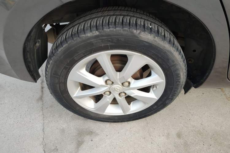 Used Toyota YARiS L Zhi Xuan 2014 1.5G Manual Xuan Dong Edition Right Rear Wheel Hub
