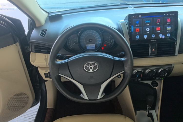 Used Toyota YARiS L Zhi Xuan 2014 1.5G Automatic Xuan Dong Edition Steering Wheel