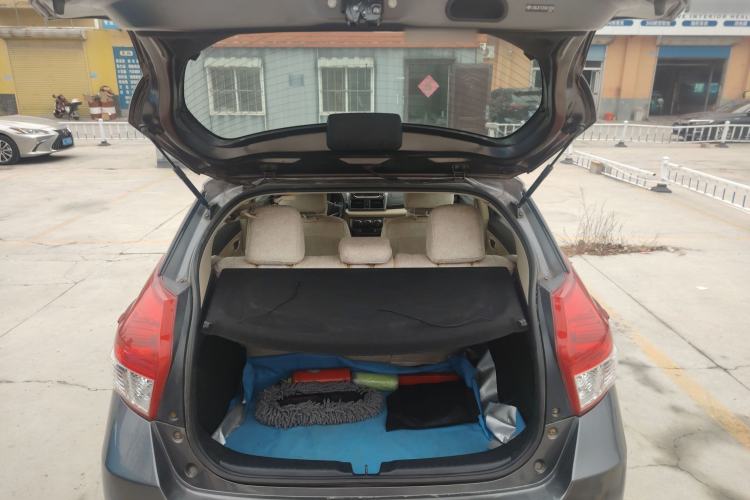 Used Toyota YARiS L Zhi Xuan 2014 1.5G Manual Xuan Dong Edition Trunk