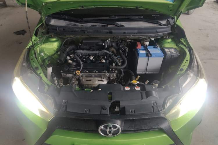 Used Toyota YARiS L Zhi Xuan 2014 1.3E Automatic Charm Edition Engine Bay