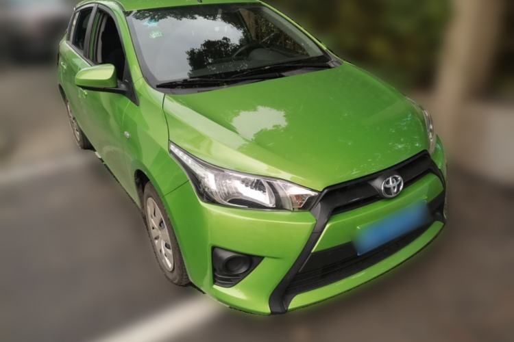 Used Toyota YARiS L Zhi Xuan 2014 1.3E Automatic Charm Edition Front Right 45 Deg