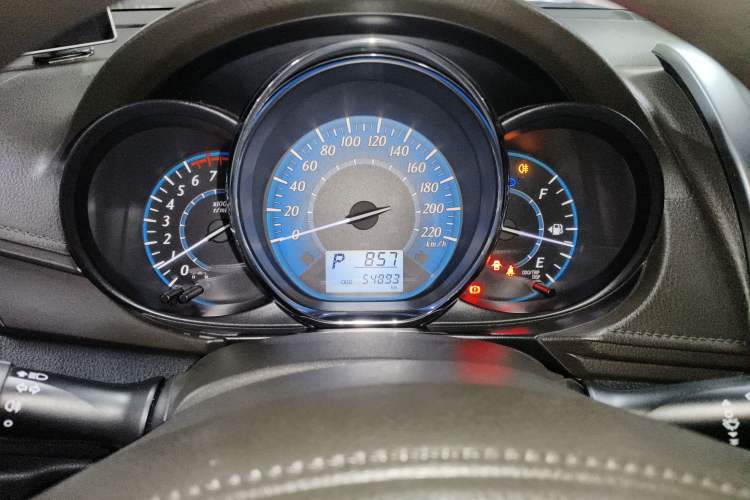 Used Toyota YARiS L Zhi Xuan 2014 1.3E Automatic Charm Edition Instrument Cluster