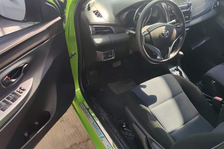 Used Toyota YARiS L Zhi Xuan 2014 1.5G Automatic Xuan Dong Edition Interior 2