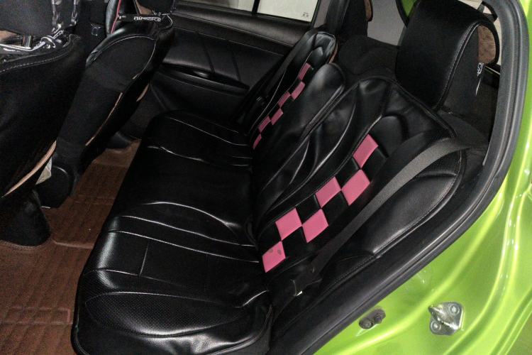 Used Toyota YARiS L Zhi Xuan 2014 1.3E Automatic Charm Edition Interior 4