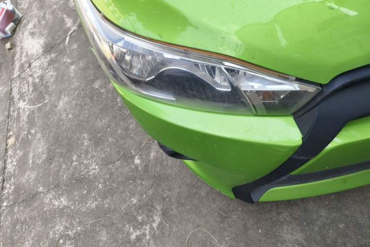 Used Toyota YARiS L Zhi Xuan 2014 1.3E Automatic Charm Edition Right Front Headlight