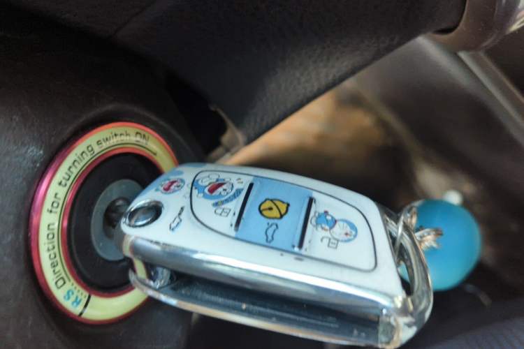 Used Toyota YARiS L Zhi Xuan 2014 1.3E Automatic Charm Edition Vehicle Key