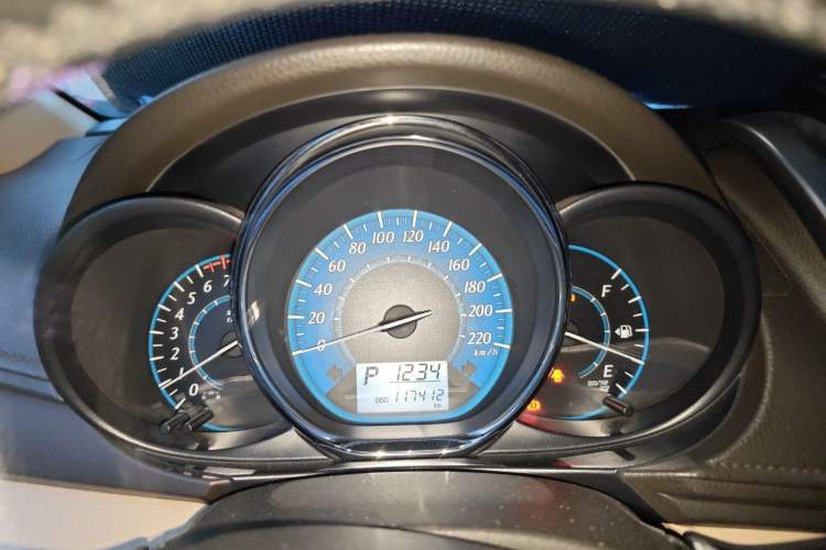 Used Toyota YARiS L Zhi Xuan 2014 1.5G Automatic Xuan Dong Edition Instrument Cluster