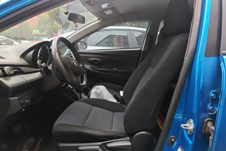 Used Toyota YARiS L Zhi Xuan 2014 1.3E Automatic Charm Edition Left Front Seat