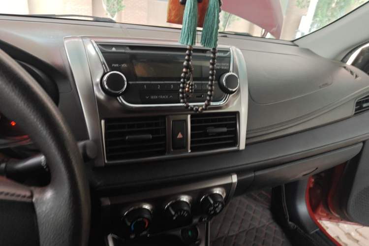 Used Toyota YARiS L Zhi Xuan 2014 1.5G Automatic Xuan Dong Edition Audio And AC Panel