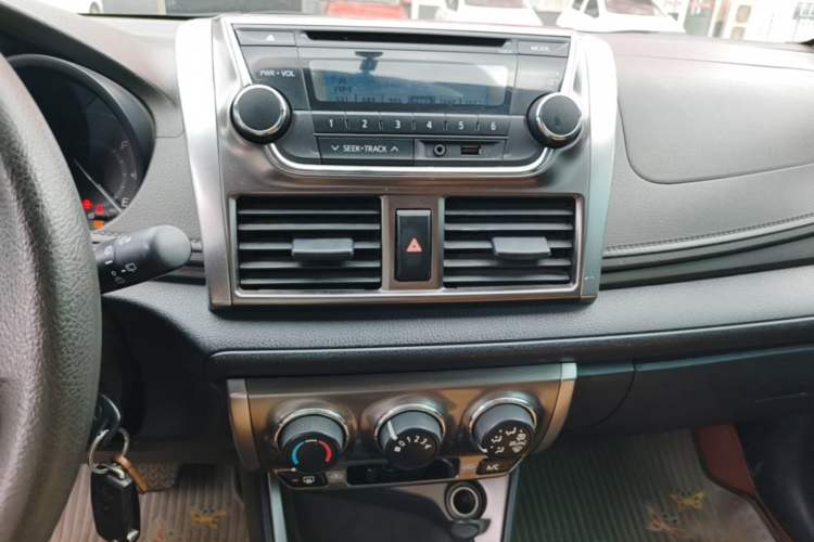 Used Toyota YARiS L Zhi Xuan 2014 1.5G Automatic Xuan Dong Edition Audio And AC Panel