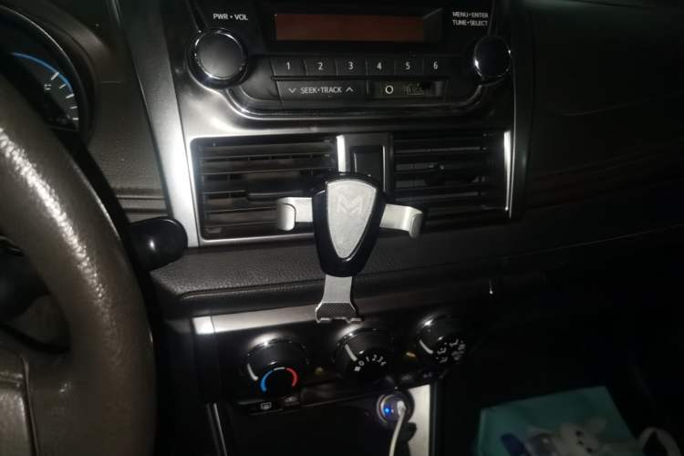Used Toyota YARiS L Zhi Xuan 2014 1.3E Automatic Charm Edition Audio And AC Panel