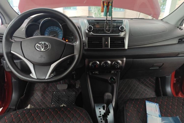 Used Toyota YARiS L Zhi Xuan 2014 1.5G Automatic Xuan Dong Edition Center Console