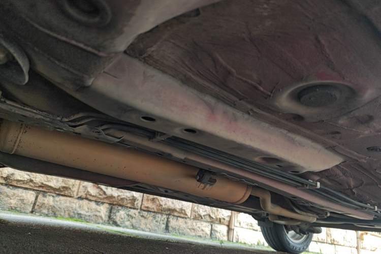 Used Toyota YARiS L Zhi Xuan 2014 1.5G Automatic Xuan Dong Edition Chassis Front Left