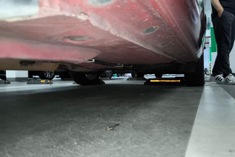 Used Toyota YARiS L Zhi Xuan 2014 1.5G Automatic Xuan Dong Edition Chassis Front Left