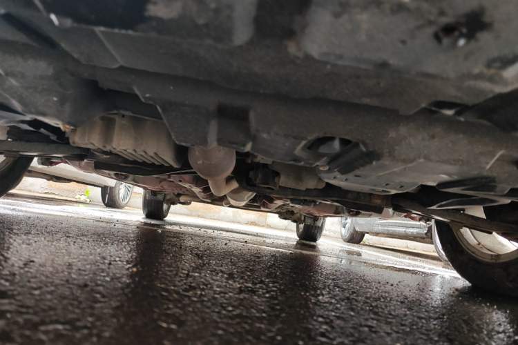 Used Toyota YARiS L Zhi Xuan 2014 1.5 GS Automatic Sharp Edition Chassis Front