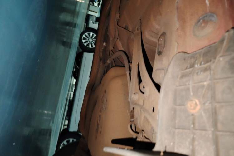 Used Toyota YARiS L Zhi Xuan 2014 1.5G Automatic Xuan Dong Edition Chassis Rear Left