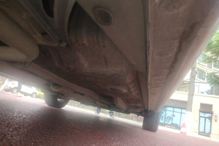 Used Toyota YARiS L Zhi Xuan 2014 1.5G Automatic Xuan Dong Edition Chassis Rear Right