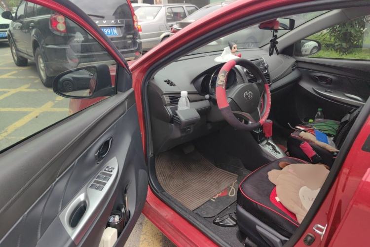 Used Toyota YARiS L Zhi Xuan 2014 1.5G Automatic Xuan Dong Edition Driver Seat