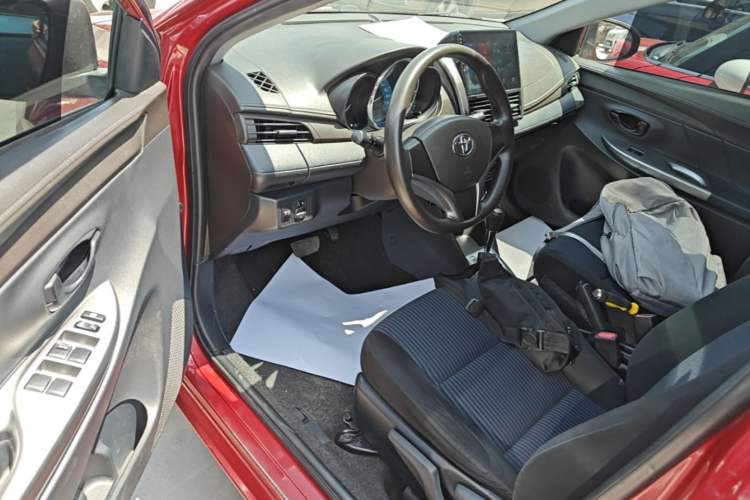 Used Toyota YARiS L Zhi Xuan 2014 1.5G Automatic Xuan Dong Edition Driver Seat