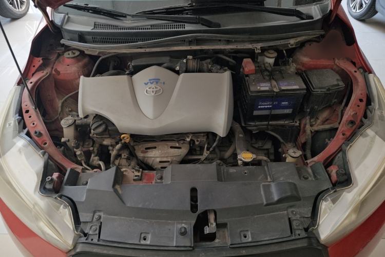 Used Toyota YARiS L Zhi Xuan 2014 1.3E Manual Charm Edition Engine Bay
