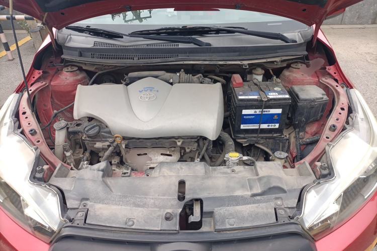 Used Toyota YARiS L Zhi Xuan 2014 1.3E Manual Charm Edition Engine Bay