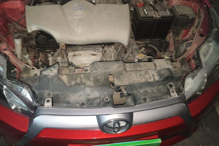 Used Toyota YARiS L Zhi Xuan 2014 1.5G Automatic Xuan Dong Edition Engine Bay