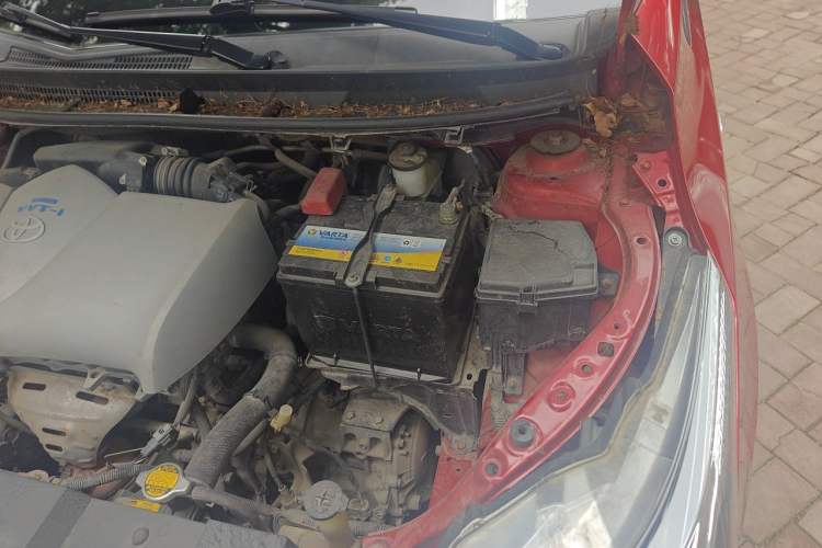 Used Toyota YARiS L Zhi Xuan 2014 1.5G Automatic Xuan Dong Edition Engine Bay Left