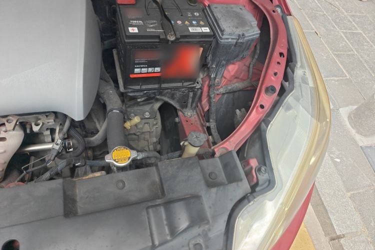 Used Toyota YARiS L Zhi Xuan 2014 1.5G Automatic Xuan Dong Edition Engine Bay Left