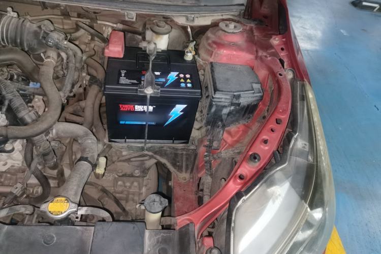 Used Toyota YARiS L Zhi Xuan 2014 1.3E Automatic Charm Edition Engine Bay Left