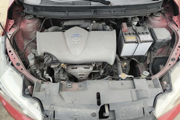 Used Toyota YARiS L Zhi Xuan 2014 1.3E Automatic Charm Edition Engine Bay