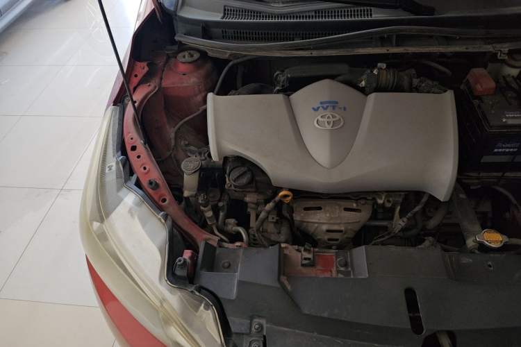 Used Toyota YARiS L Zhi Xuan 2014 1.3E Manual Charm Edition Engine Bay Right