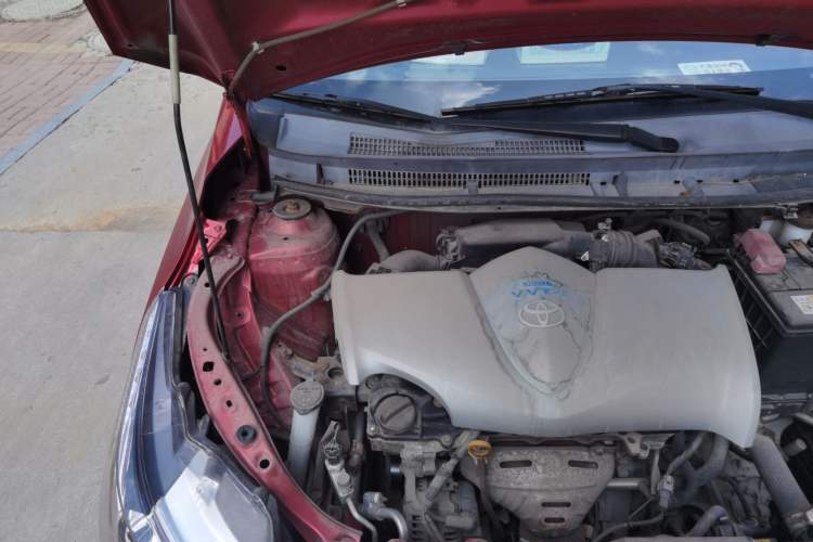 Used Toyota YARiS L Zhi Xuan 2014 1.3E Automatic Charm Edition Engine Bay Right