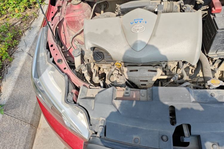 Used Toyota YARiS L Zhi Xuan 2014 1.3E Manual Charm Edition Engine Bay Right