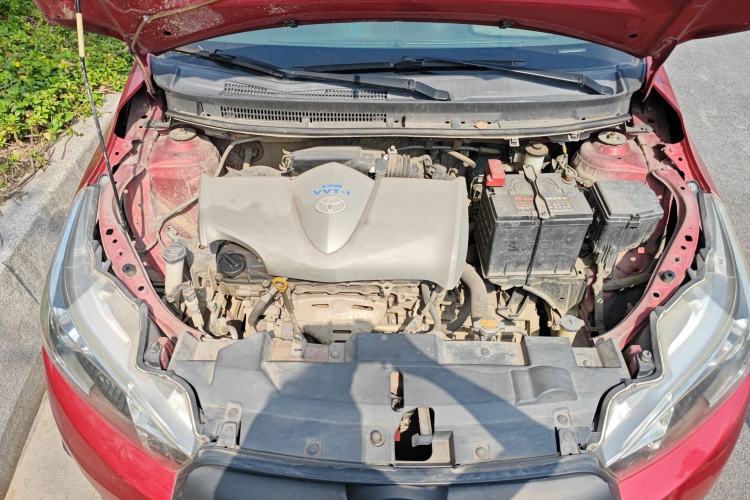 Used Toyota YARiS L Zhi Xuan 2014 1.3E Manual Charm Edition Engine Bay