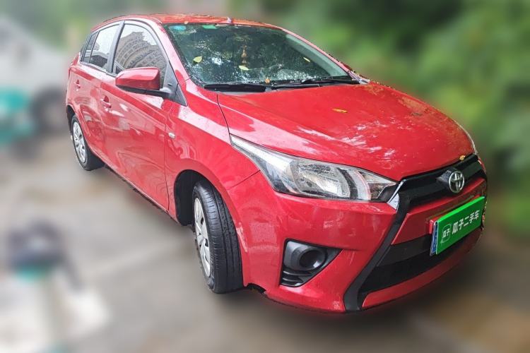 Used Toyota YARiS L Zhi Xuan 2014 1.3E Automatic Charm Edition Front Right 45 Deg